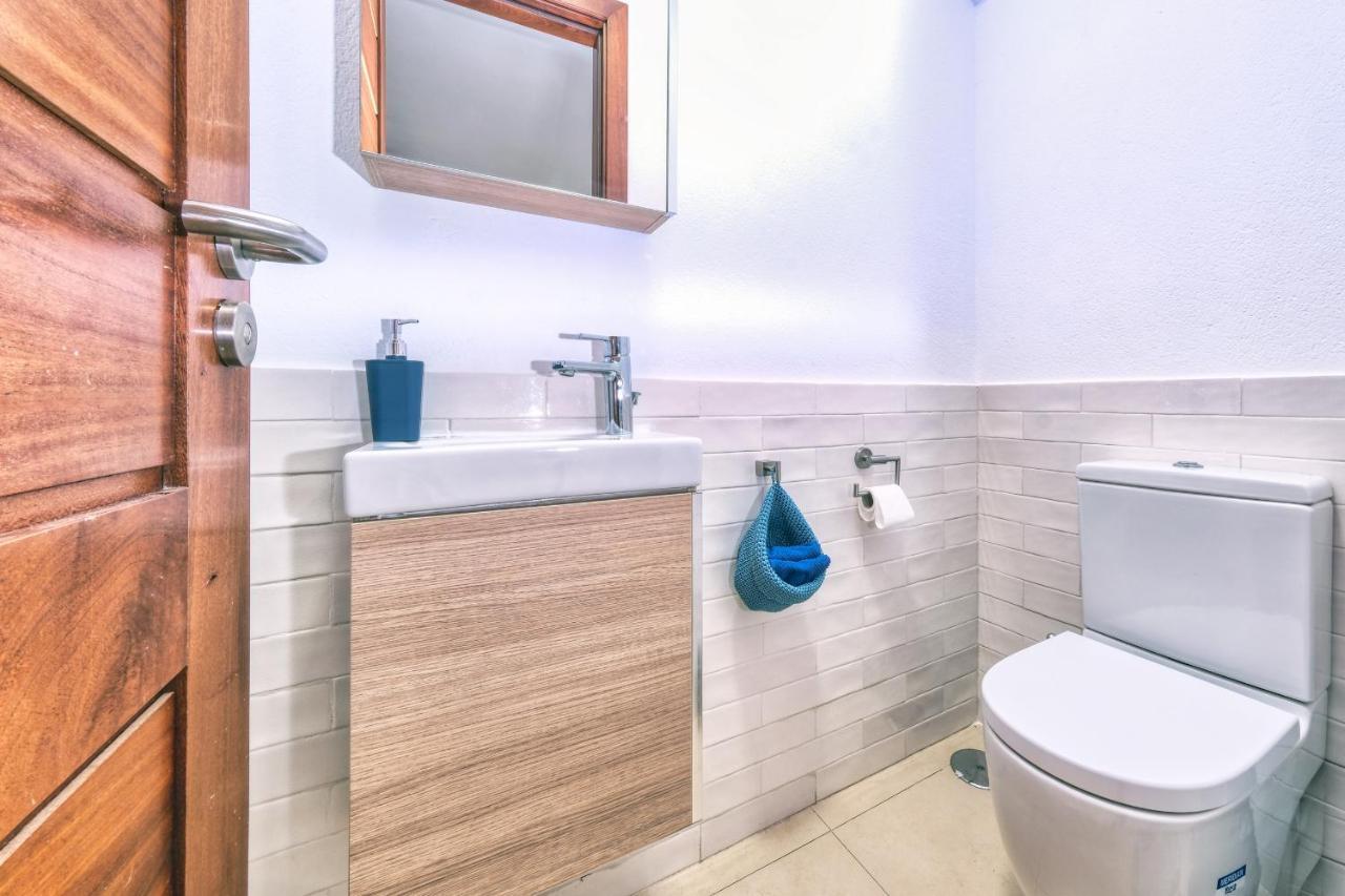 Casa Bleu 2 Floors ,2 Bedrooms ,Equipped Kitchen ,Balcony ,Terrace And Grill Puerto Calero Exteriér fotografie